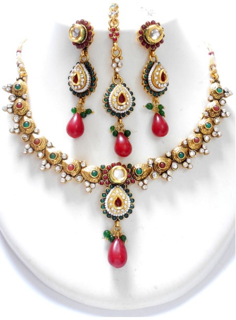 Polki Necklace Set